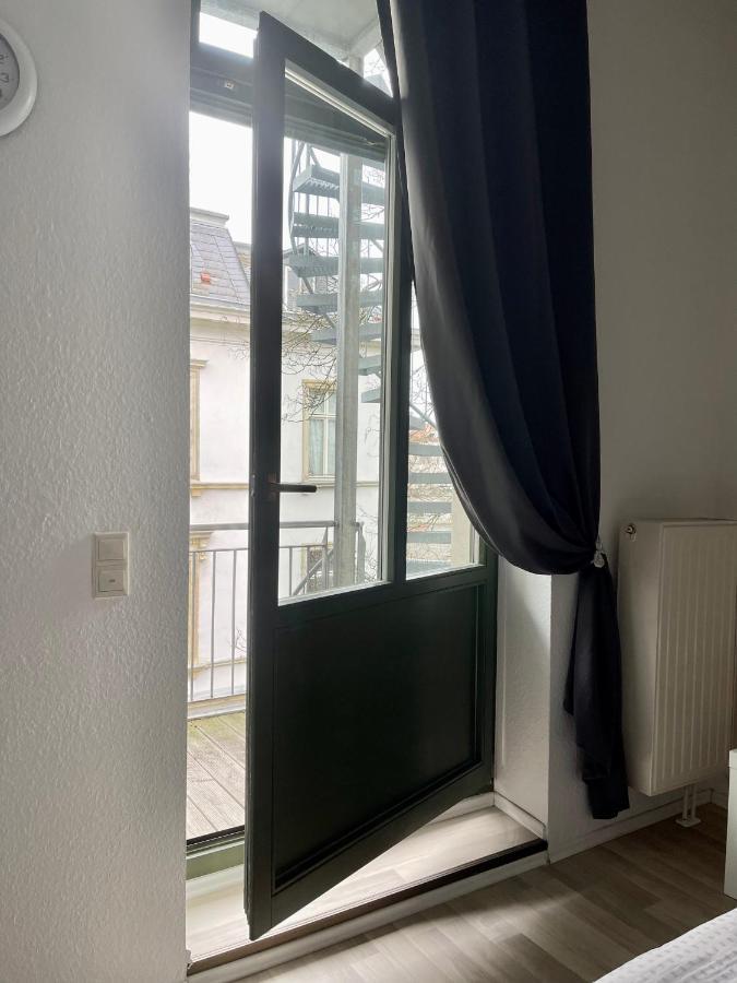 Downtown Apartment 4U Leipzig Bagian luar foto
